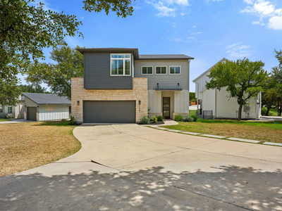 2201 Belaire Dr — photo 2