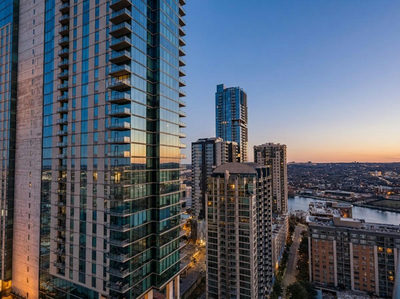 70 Rainey St #2203 — photo 2