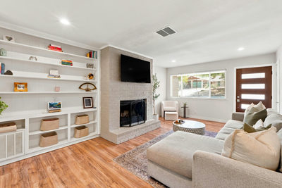 2802 Catalina Dr #B — photo 4