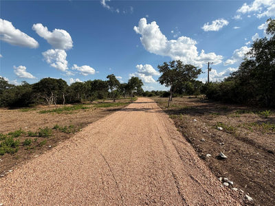 7257 CR 252 — photo 4