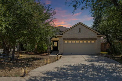 216 Cherry Laurel Dr — photo 2