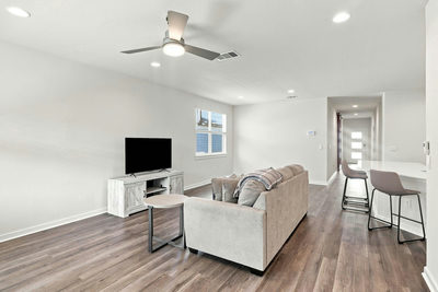 7709 Linnie Ln — photo 5