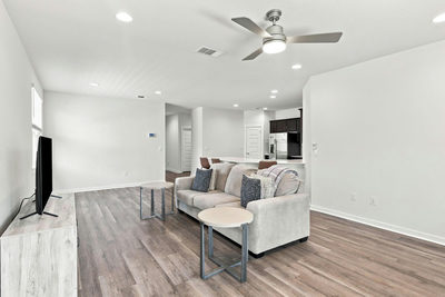 7709 Linnie Ln — photo 4