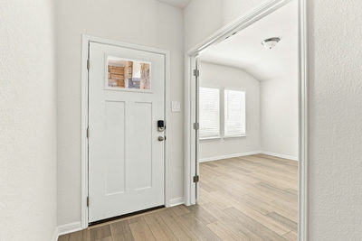 180 Coopers Hawk Crst — photo 2