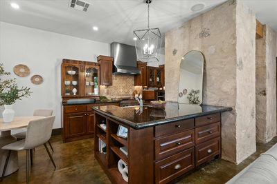 1711 Ravey St #1711 — photo 3