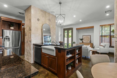 1711 Ravey St #1711 — photo 4