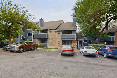 2500 Burleson Rd #506 — photo 4