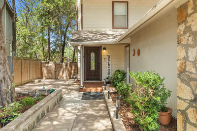 1304 Cool Shadow Dr — photo 2