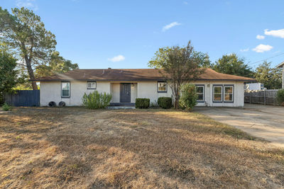 200 Seminole Rd — photo 2