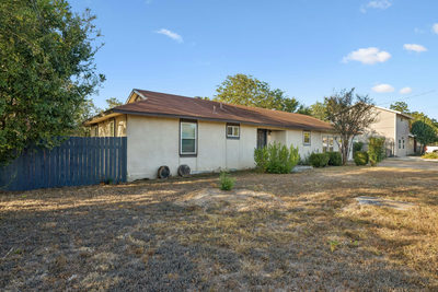 200 Seminole Rd — photo 3