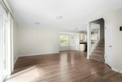 3205 Rockhurst Ln — photo 3