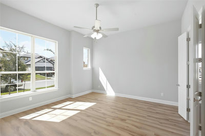 253 Bloomington Loop — photo 4