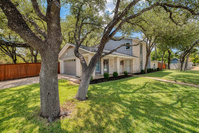 1007 Bluff Dr — photo 2
