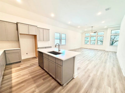 1141 Cole Estates Dr — photo 5
