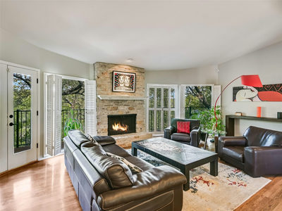 2207 Cypress Pt E — photo 4