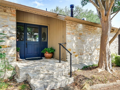 2207 Cypress Pt E — photo 2