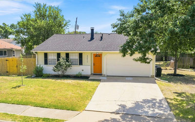 3211 Plantation Rd — photo 2