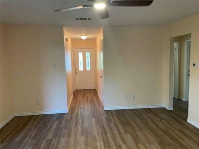 5700 Limerock Holw — photo 3