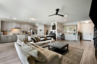 104 Peach Flat Ct — photo 3