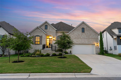 838 Pear Tree Ln — photo 2