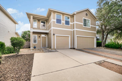 8813 Mountain Shadows Cv #A — photo 2