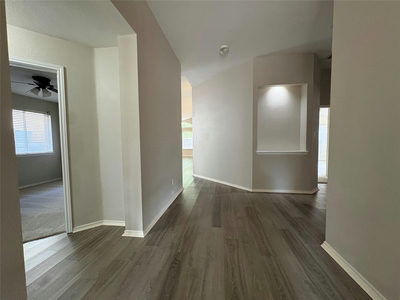17604 Limpia Creek Dr — photo 2