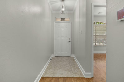 1515 Natural Bridge Ln — photo 2