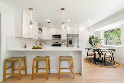 1307 Meadgreen Dr — photo 2