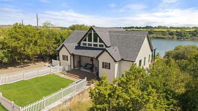 1289 Lakeshore Dr — photo 3