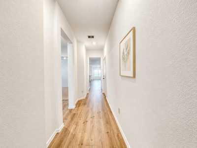 407 Avre Loop — photo 2