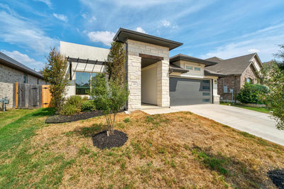 221 Short Leaf Dr — photo 2