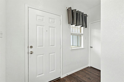 100 Bennington Dr — photo 4