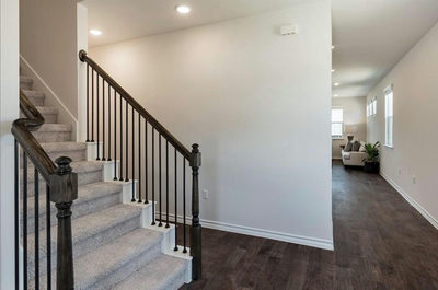 2803 Mary Elizabeth Dr — photo 2