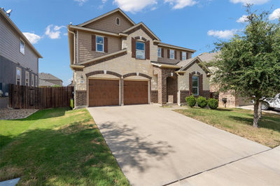 310 White River Dr — photo 2