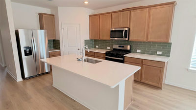 112 Woodbrook Dr — photo 2