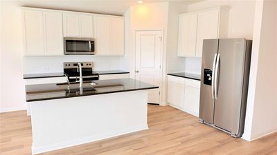 309 Wheel Horse Rd — photo 2