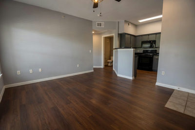 2320 Gracy Farms Ln #821 — photo 3
