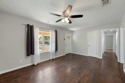 11604 N Oaks Dr — photo 4