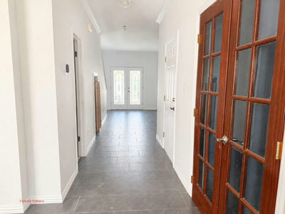 1002 Acanthus St — photo 2