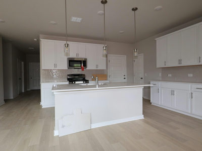 7425 Pullman Cv — photo 3