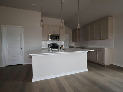 7420 Pullman Cv — photo 5