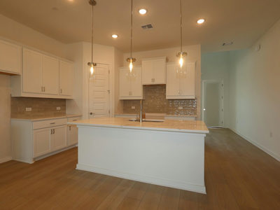 134 Leland Ave — photo 4