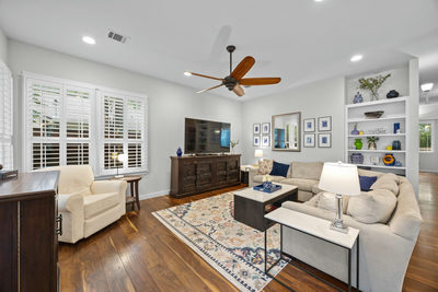 3907 Becker Ave — photo 4