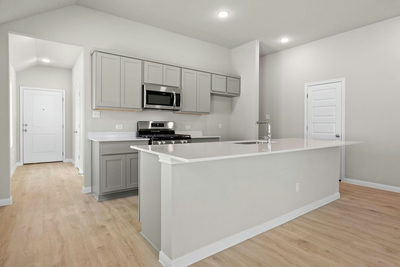 5701 Koshoa Dr — photo 4