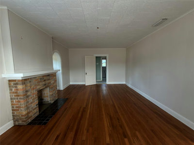 805 Howard St — photo 5