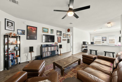 5721 Brampton Ln — photo 3