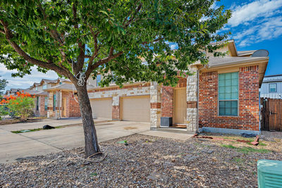 118 Creekside Villa Dr — photo 5