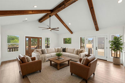 2102 S Church St — photo 2