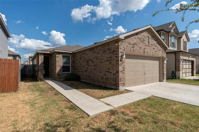 6317 Carriage Pines Dr — photo 2