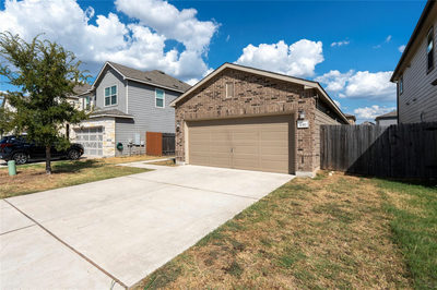 6317 Carriage Pines Dr — photo 3